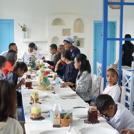 Anjo Maumere Hotel & Restaurant 외부 사진
