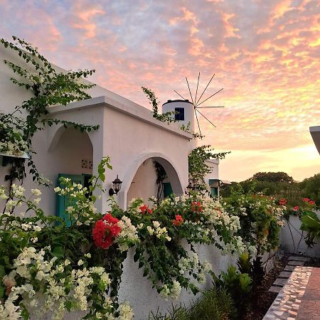 Anjo Maumere Hotel & Restaurant 외부 사진
