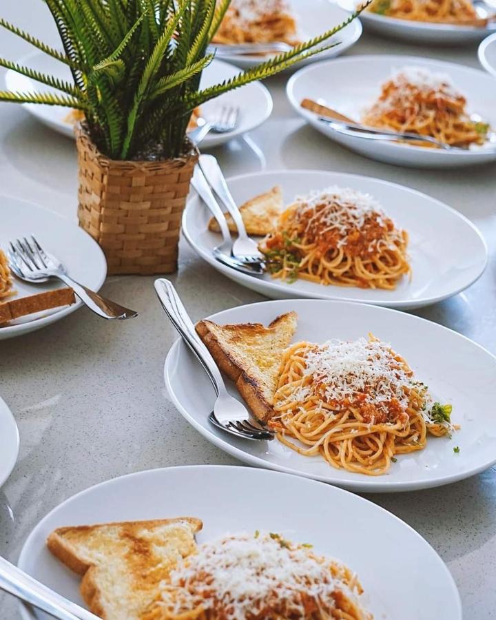 Anjo Maumere Hotel & Restaurant 외부 사진