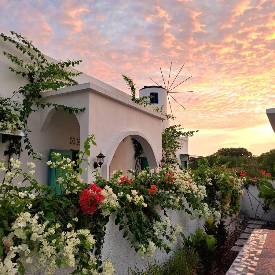Anjo Maumere Hotel & Restaurant 외부 사진