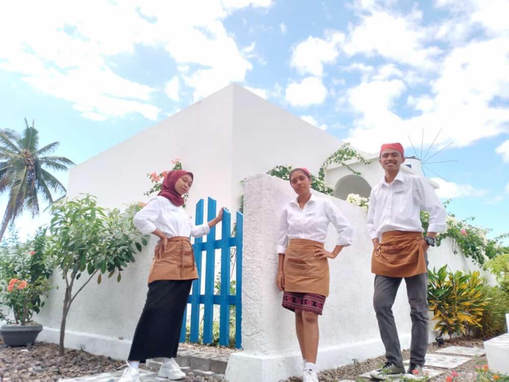 Anjo Maumere Hotel & Restaurant 외부 사진